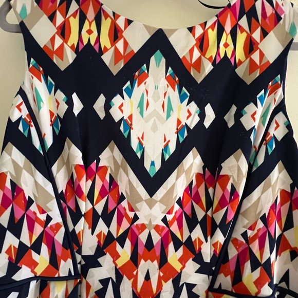 Woman dress - Picture 3 of 3